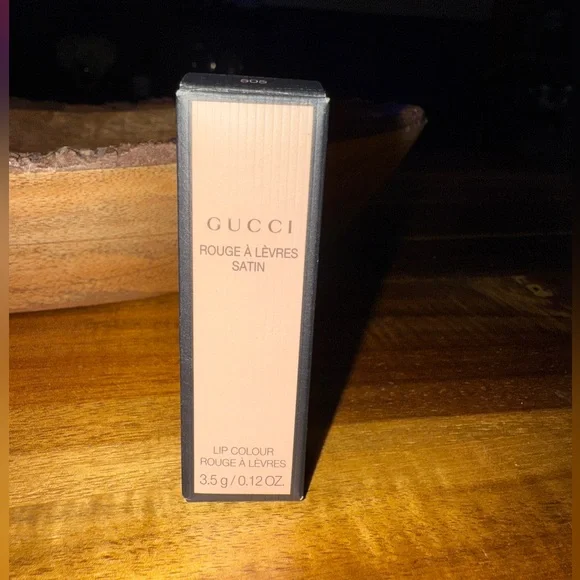 Gucci Gold Skincare Collection - Picture 4 of 7